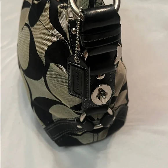 Coach Black Leather Interior Label - Picture 3 of 9